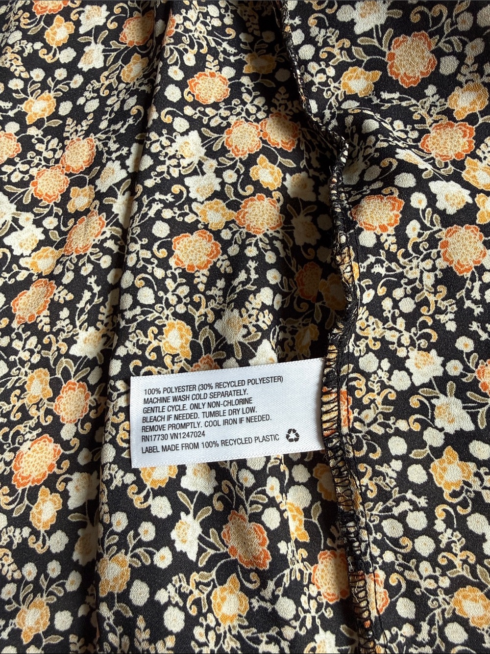 Black Floral Button-Up Blouse with Peach Accents - Picture 4 of 4